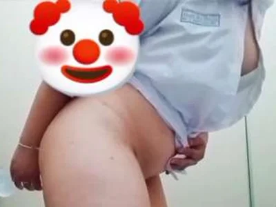 Xem video: Nữ Sinh Vác Cặc Giả Vào Nhà Vệ Sinh Trường Tự Sướng