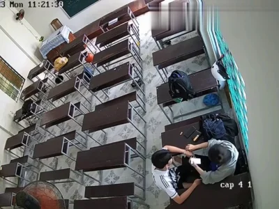 Xem video: Lộ Clip học sinh đâm nhau